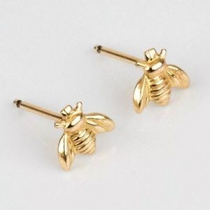 New 18K Yellow Gold Stud Bee Earrings